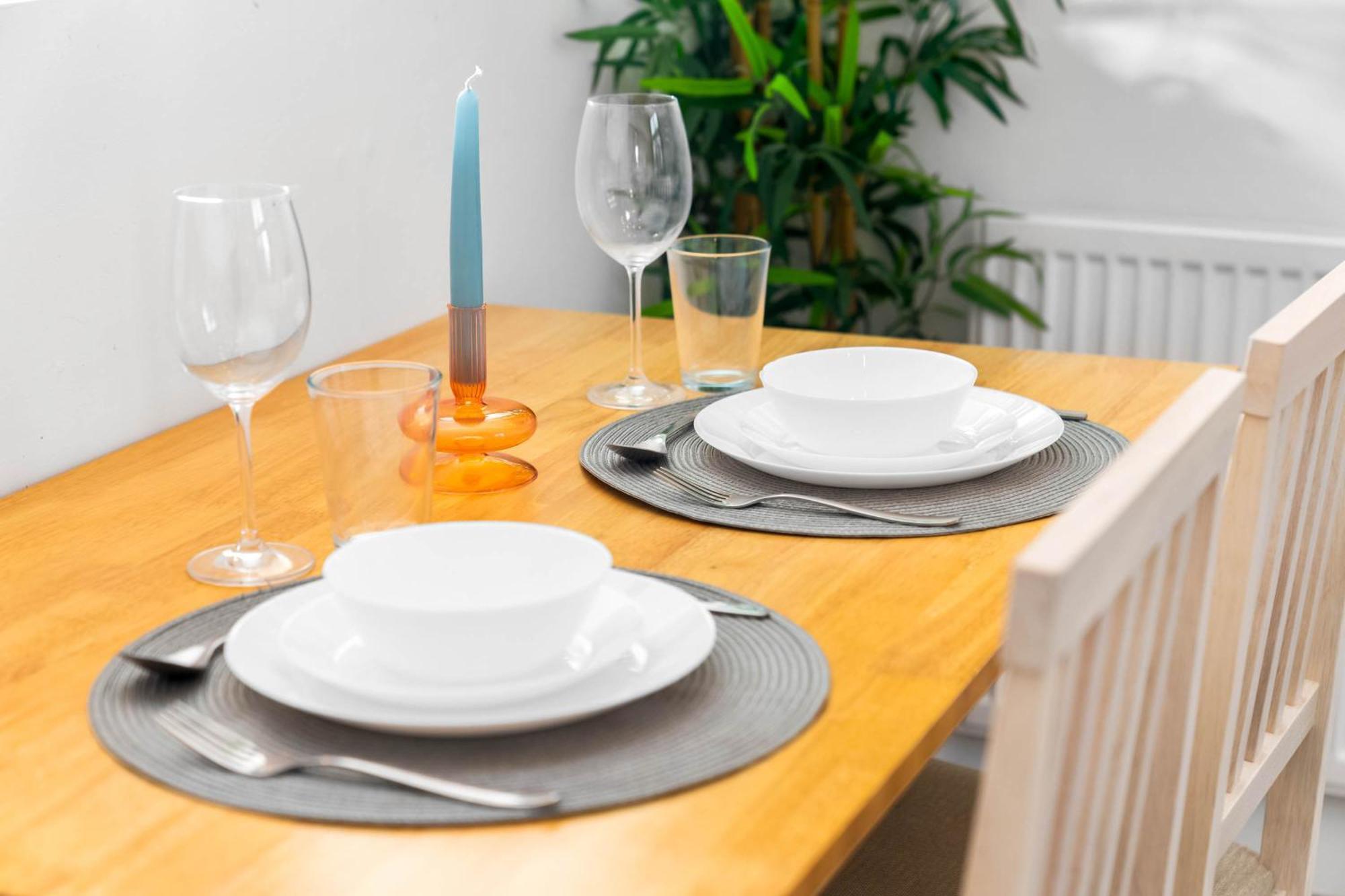 Luxury Apartment - Wolverhampton - Netflix - Smart Tv - Fast Wifi - 7Apc المظهر الخارجي الصورة